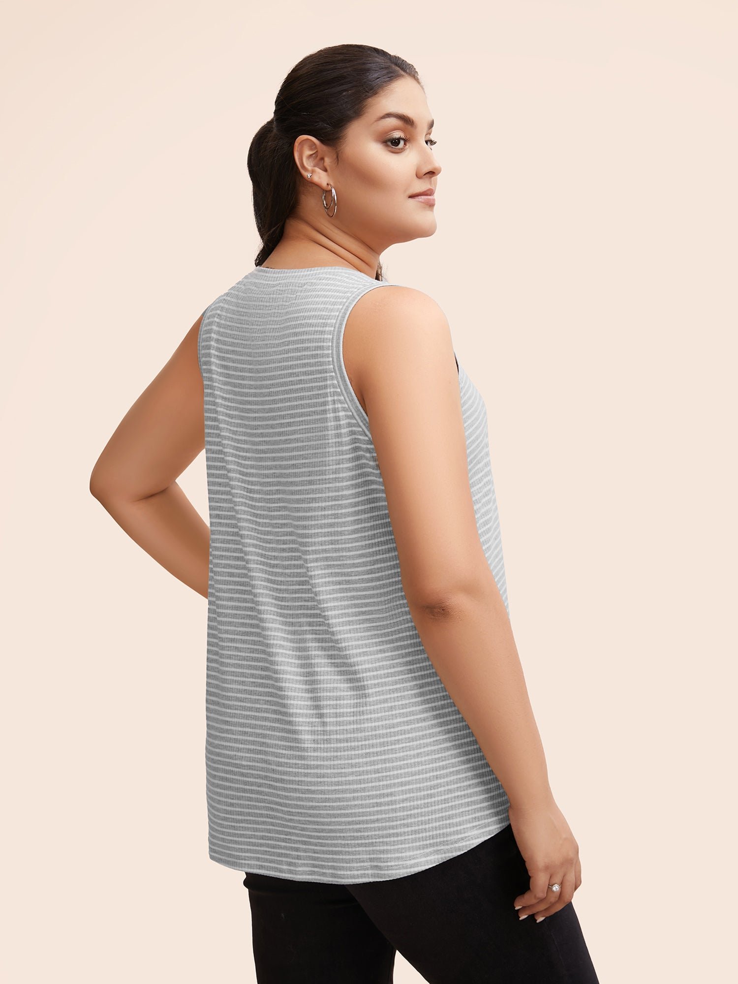 Striped Pocket Arc Hem Tank Top - Image 4