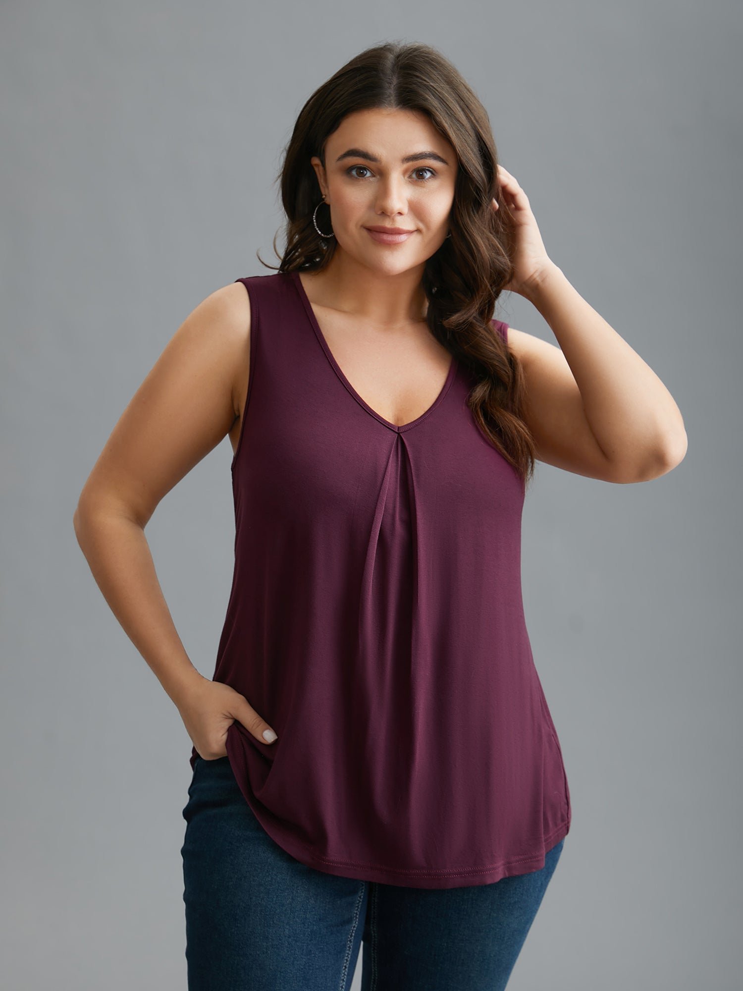 Supersoft Essentials V-Neck Tank Top - Image 7