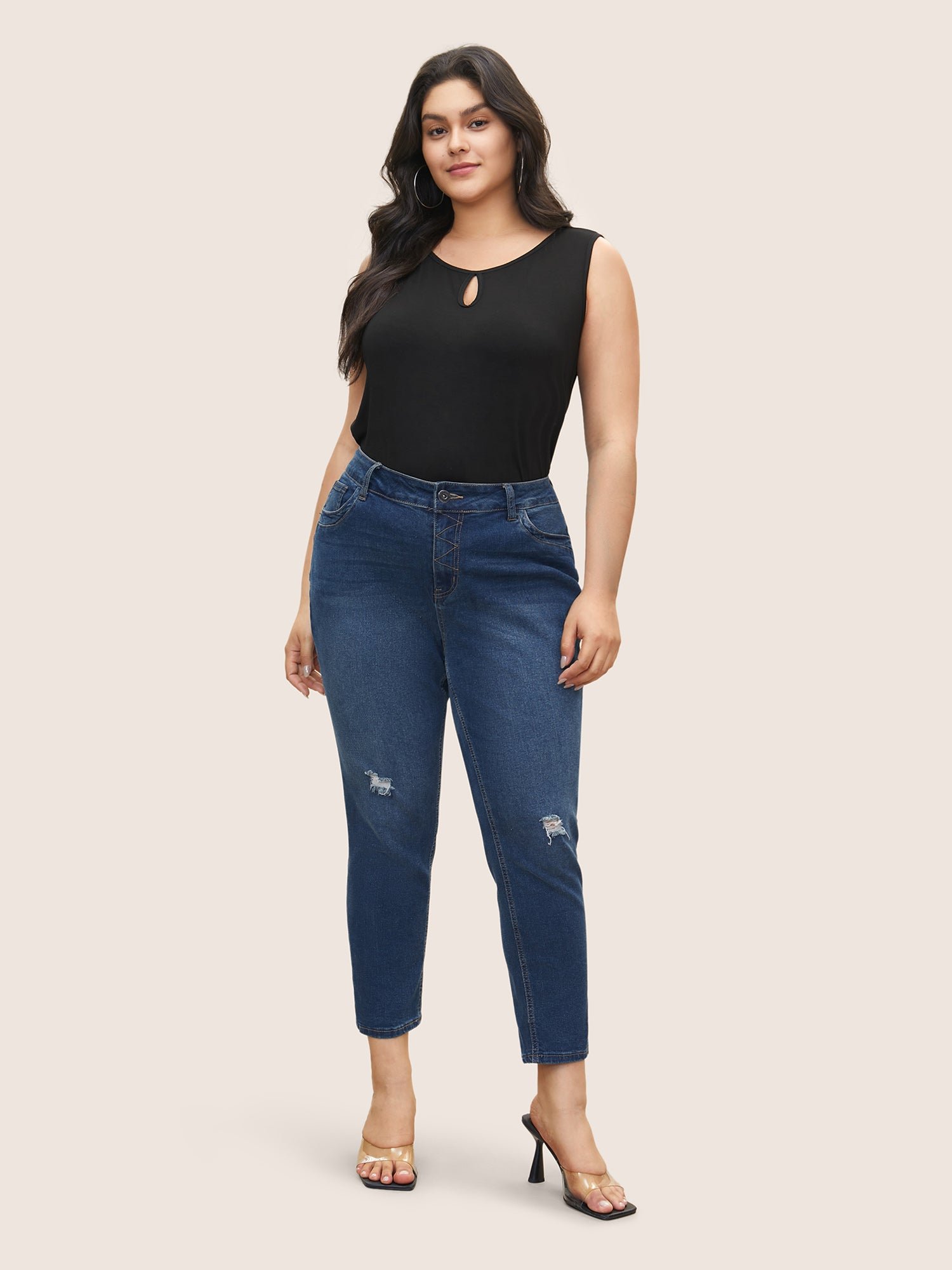 Supersoft Essentials Solid Keyhole Tank Top - Image 3