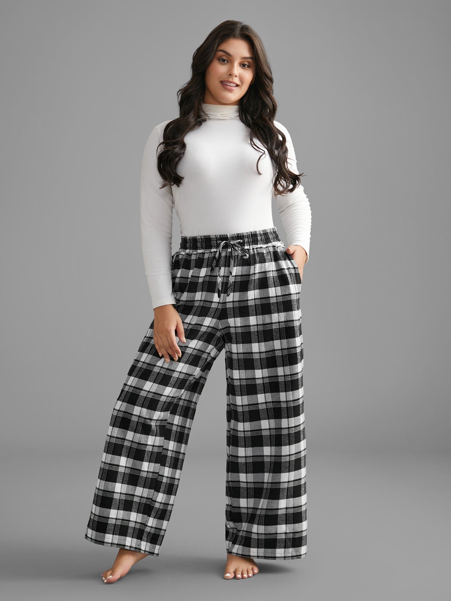 Plaid Drawstring Elastic Waist Lounge Bottoms - Image 2