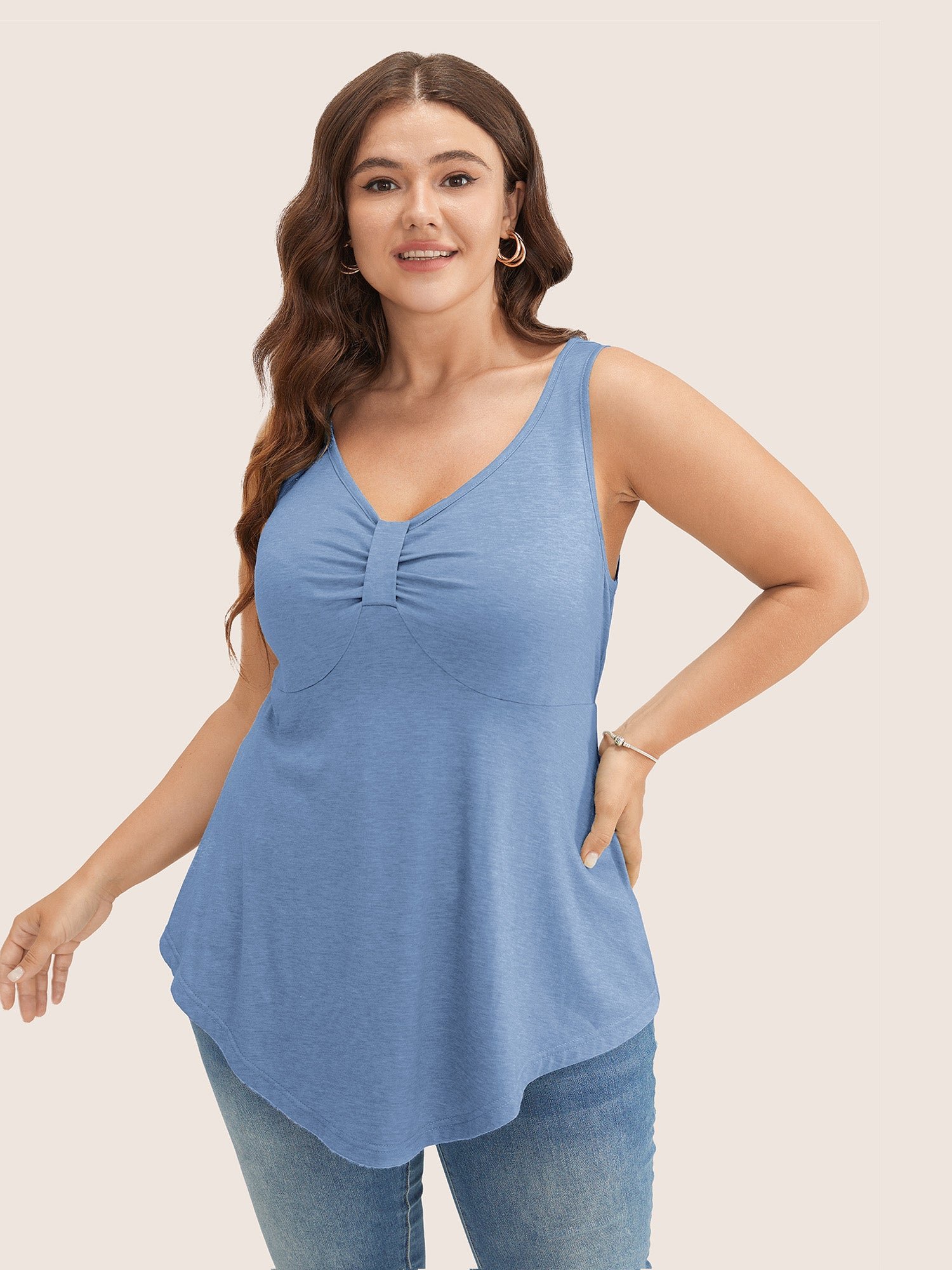 Solid Ruched Detail Asymmetrical Hem Tank Top - Image 15