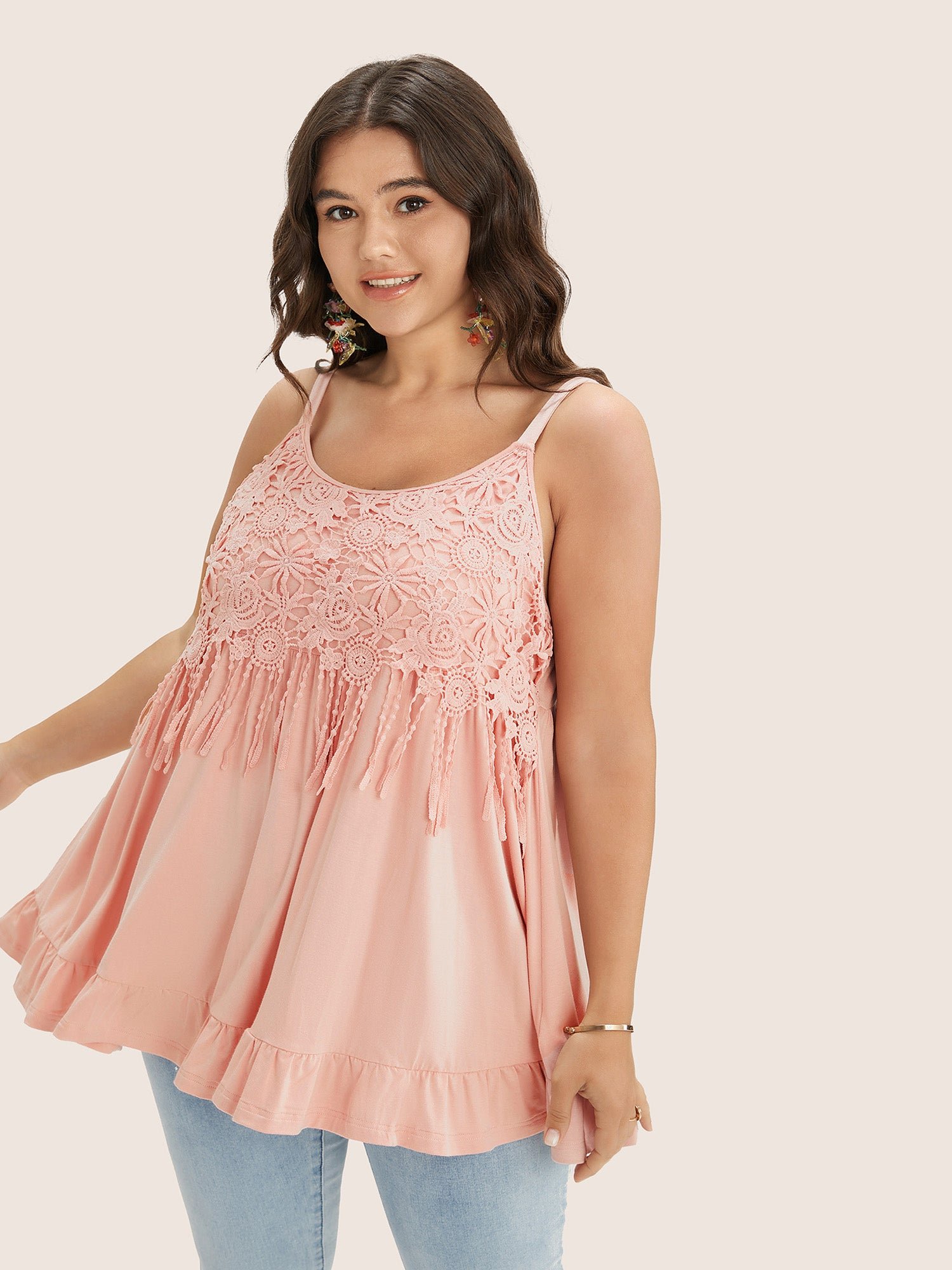 Plain Contrast Lace Ruffle Hem Cami Top - Image 4