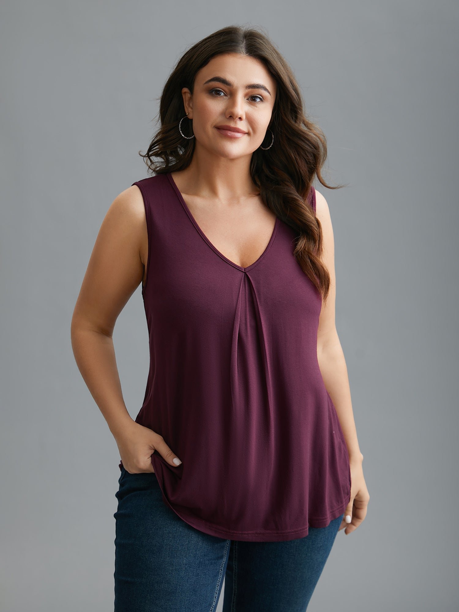 Supersoft Essentials V-Neck Tank Top - Image 6