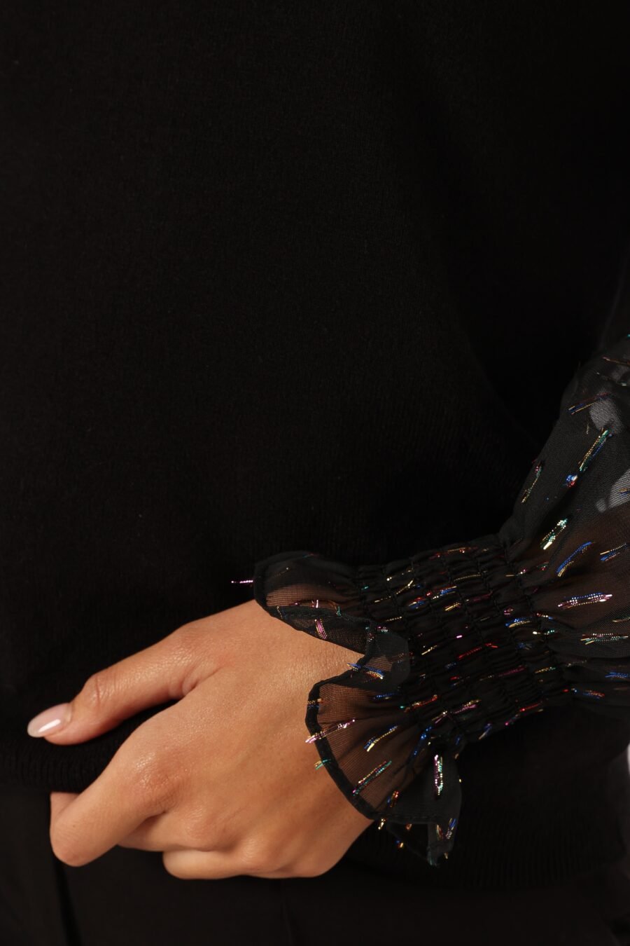 Contrast Chiffon Sleeve Knit Sweater - Black - Image 8